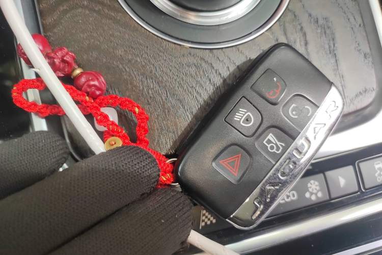 Used Jaguar XFL 2018 XFL 2.0T 250 PS Luxury Edition Vehicle Key