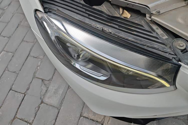 Used Mercedes-Benz GLC AMG 2017 AMG GLC 43 4MATIC Right Front Headlight