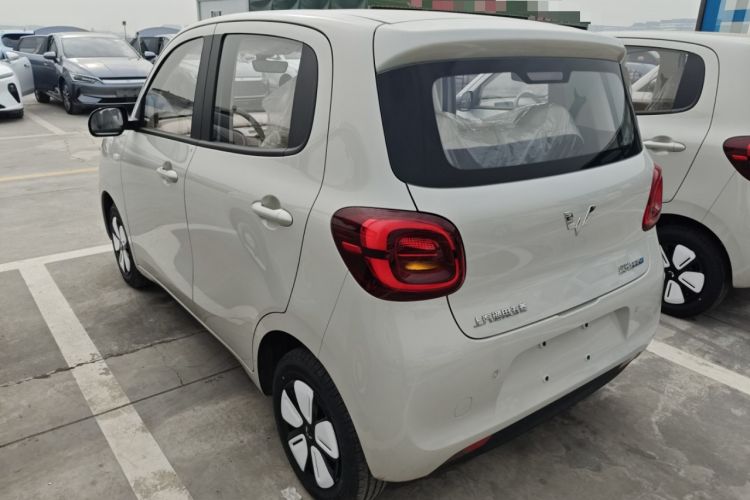 Used Wuling Hongguang MINIEV 2025 Four-Door Version Advanced Edition
