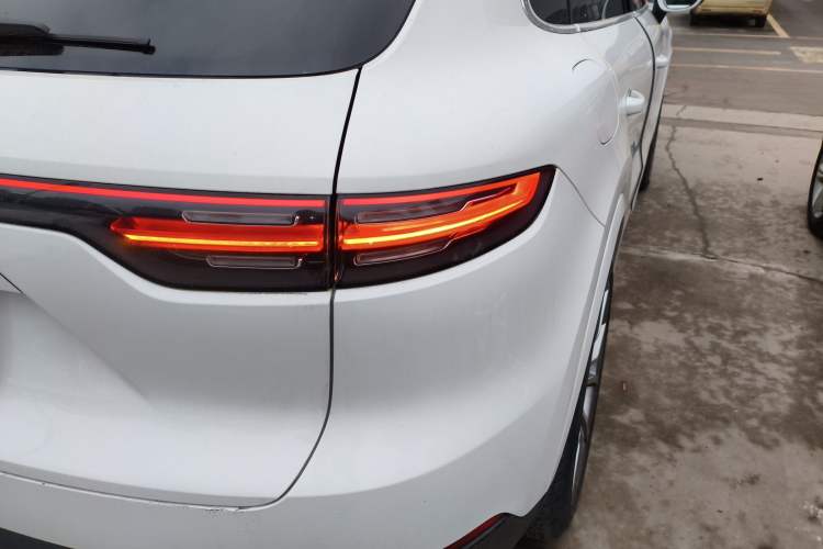 Used Porsche Cayenne 2019 2.9T S U.S. specification Right Rear Taillight