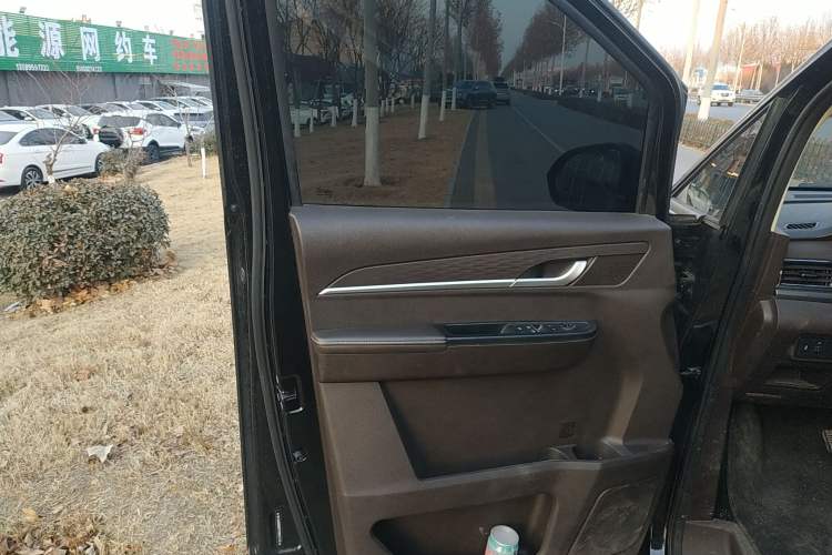 Used BAW Ruisheng Ace M7 2023 2.0L Automatic Long Wheelbase Enjoyment Version 7 Seats