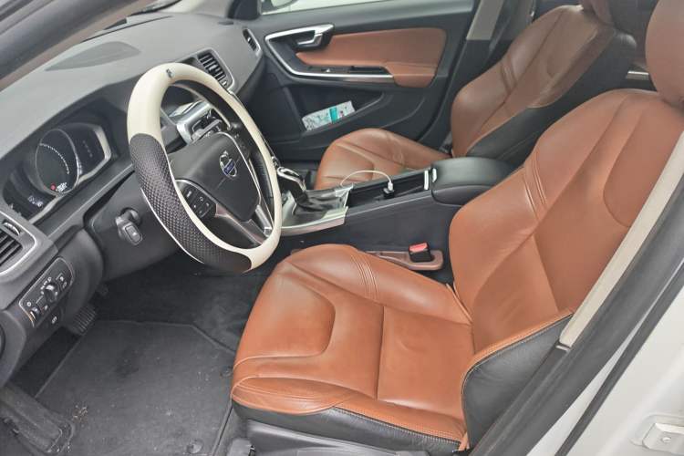 Used Volvo S60 New Energy 2015 S60L E-Drive Hybrid T6 Smart Drive Edition