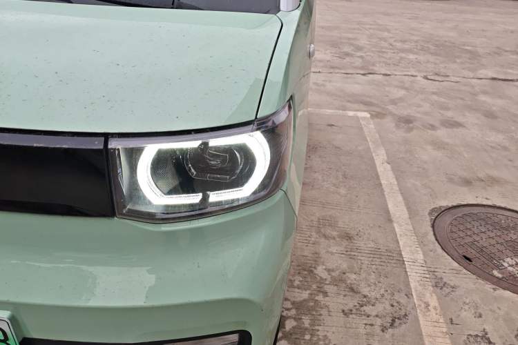 Used Wuling Hongguang MINIEV 2021 Macaron Premium Model – Lithium Iron Phosphate
