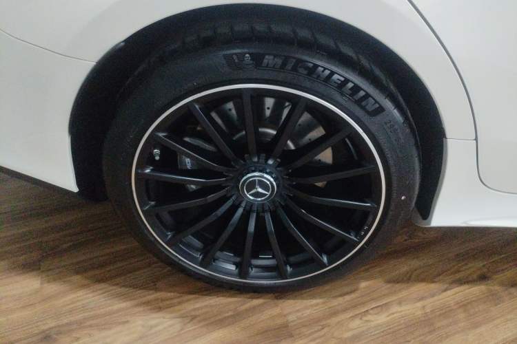 Used Mercedes-Benz AMG GT 2023 AMG GT 50 Four-Door Coupe Right Rear Wheel Hub