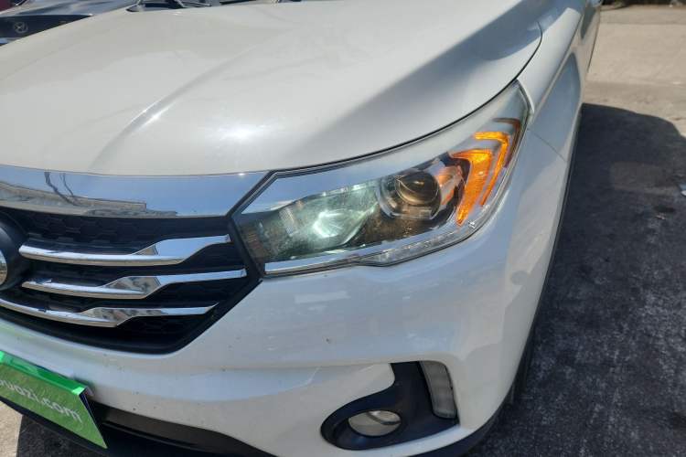 Used GAC Trumpchi GS4 2017 200T G-DCT Two-Wheel Drive Elite Edition
