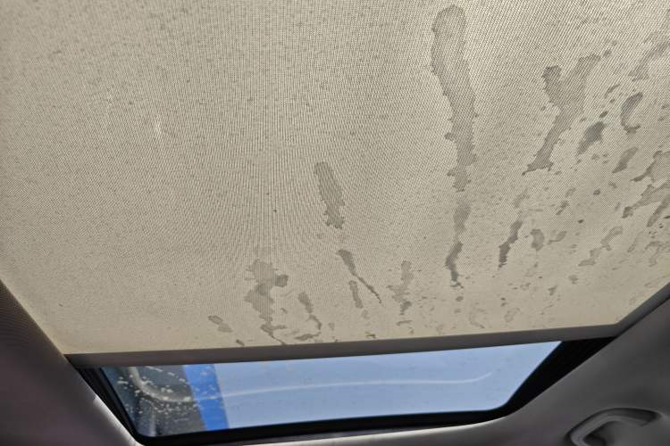 Used Geely Auto Emgrand X7 Sport 2018 1.8TD Manual Two-Wheel Drive Zhiya Model
