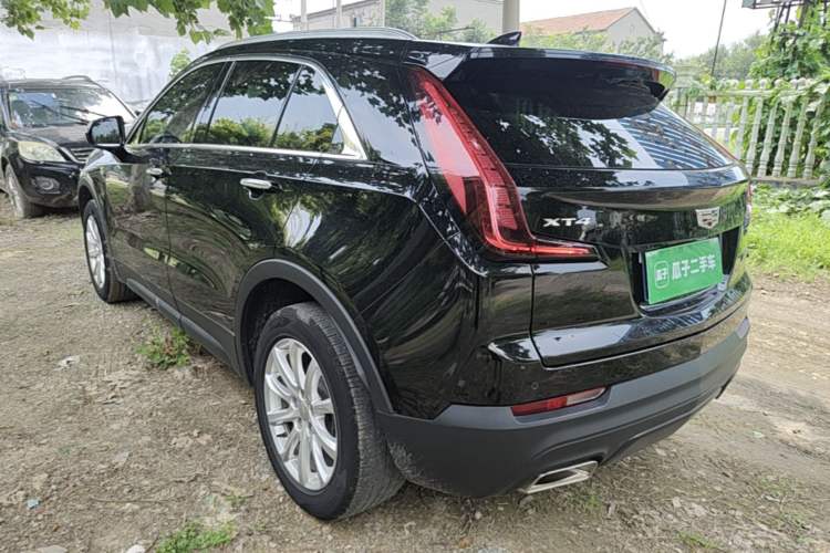 Used Cadillac XT4 2021 28T Two-Wheel Drive Tech Edition