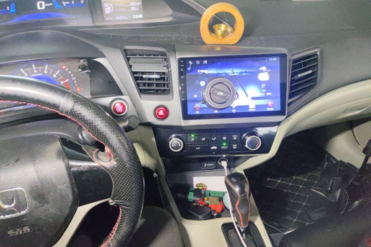 Used Honda Civic 2014 1.8L automatic comfort version Audio And AC Panel