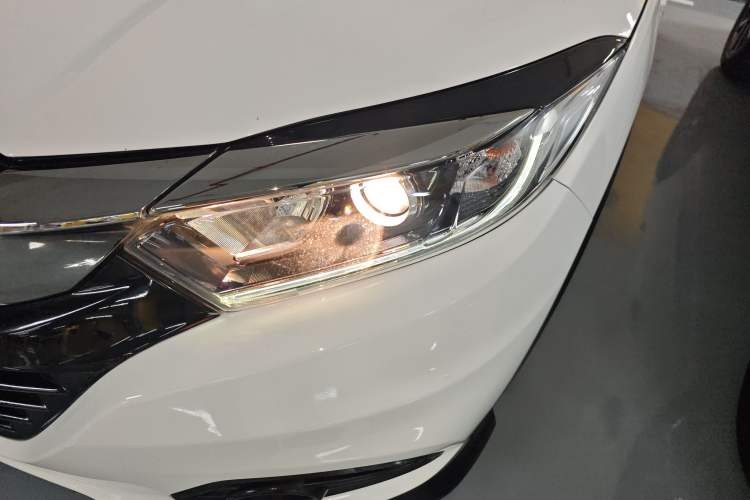 Used Honda Vezel 2020 1.5L CVT Pioneer Edition Left Front Headlight