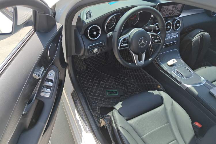 Used Mercedes-Benz C-Class 2019 C 180 L Fashion Edition Sport Version