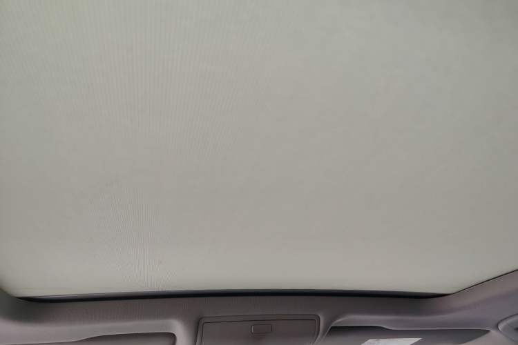 Used Volkswagen Tiguan L 2017 380TSI Automatic All-Wheel-Drive Flagship Edition Headliner