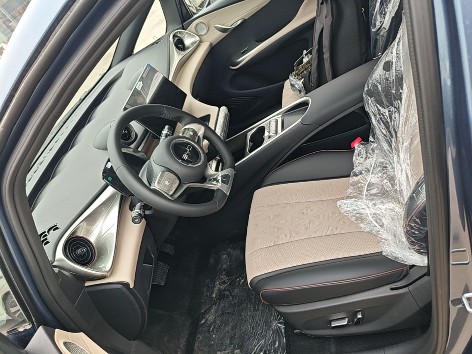 BYD Dolphin 2025 420km Free Edition — снимка 17