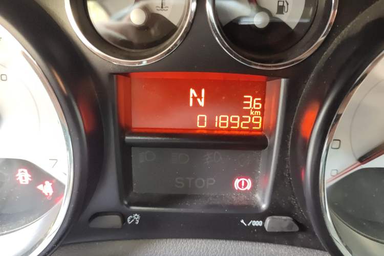 Used Peugeot 308 2014 Enjoy Edition Classic 1.6L Automatic Premium Model
