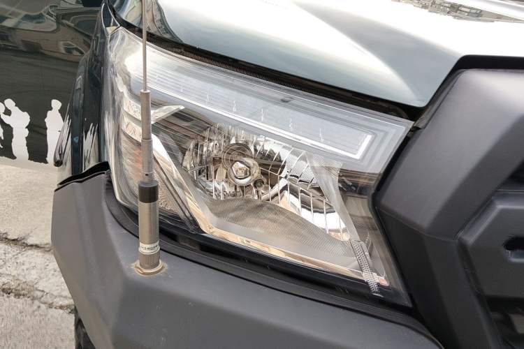 Used Dongfeng Ruichi 6 2020 2.3T Automatic All-Wheel Drive Diesel Flagship Version China VI Standard M9T Right Front Headlight