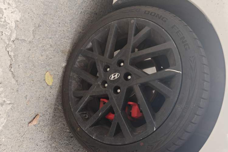 Used Hyundai Lafesta 2021 280TGDi Luxury Sport Enjoyment Edition Right Front Wheel Hub