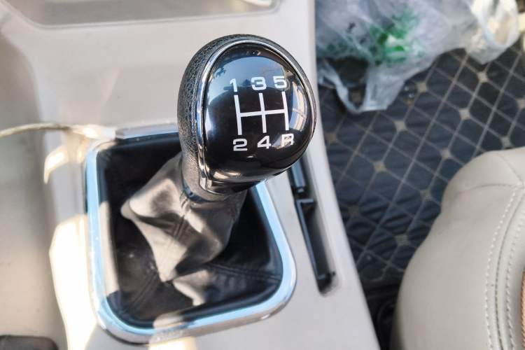 Used FORTHING Lingzhi 2020 M5L 1.6L Luxury 7-Seater
