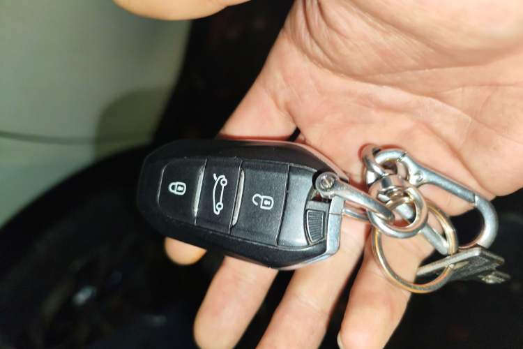 Used Citroen C5 AIRCROSS 2017 380THP Luxury Model Vehicle Key