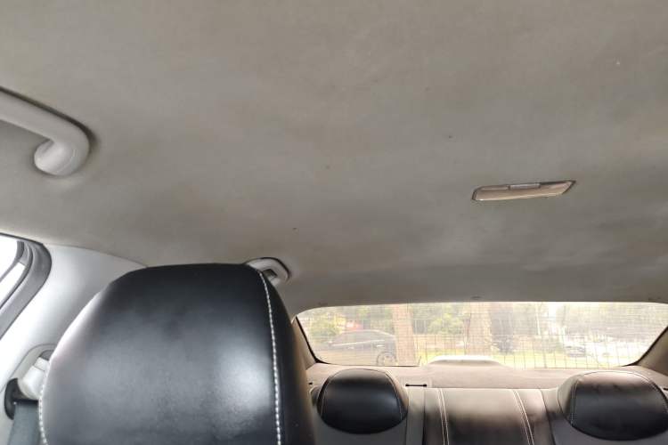 Used Hyundai Elantra (5th Generation / Langdong) 2016 1.6L Automatic Smart Version
