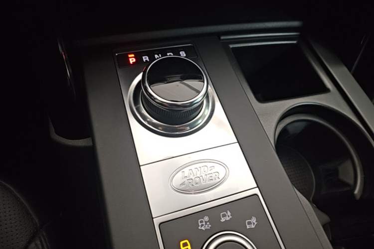 Used Land Rover Discovery 2020 2.0T SE