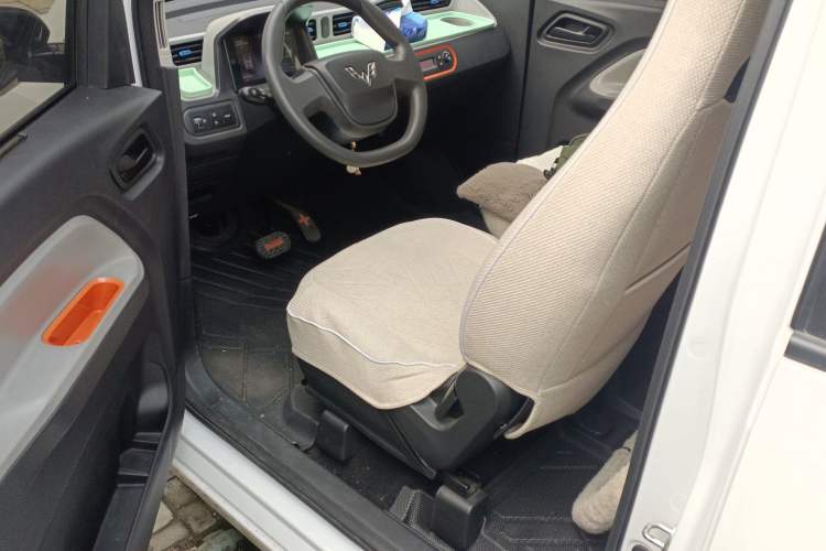 Used Wuling Hongguang MINIEV 2020 Enjoyment Model Lithium Iron Phosphate