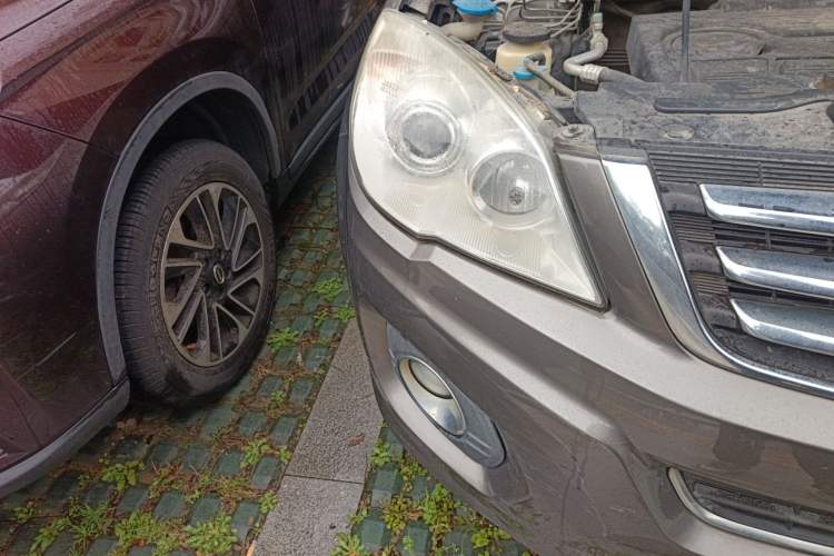 Used Haval H6 2011 2.0L Manual Two-Wheel Drive Elite Version