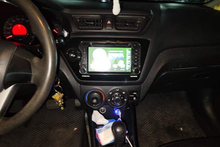 Used Kia K2 2012 Sedan 1.4L AT TOP Anniversary Edition