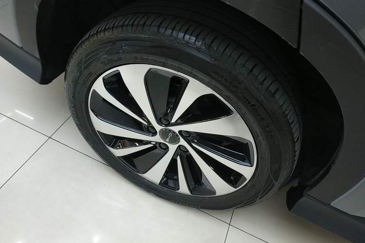 Used BYD Song PLUS New Energy 2024 Honor Edition EV 520km Flagship Model
