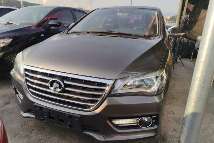 Used Great Wall C50 2014 Upgraded Model 1.5T Manual Fashion Edition
