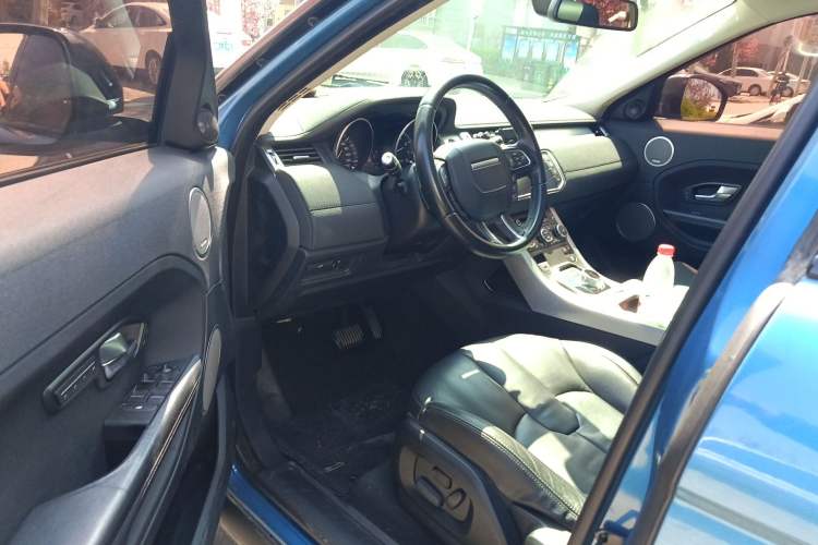 Used Land Rover Range Evoque 2015 2.0T Five-Door Fashion Edition Driver Seat