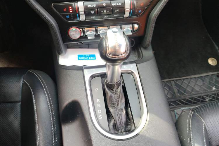 Used Ford Mustang 2019 2.3L EcoBoost
