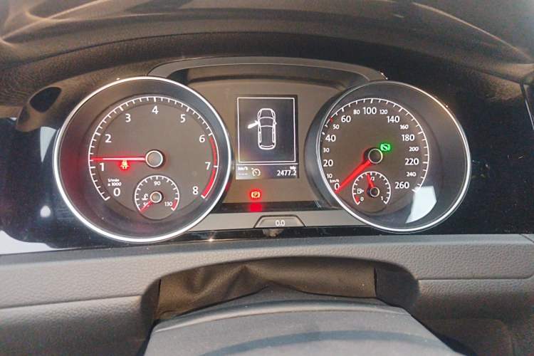 Used Volkswagen Golf 2018 280TSI Automatic R-Line Model
