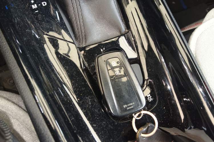 Used Toyota C-HR 2018 2.0L Leading Edition China V-standard Vehicle Key