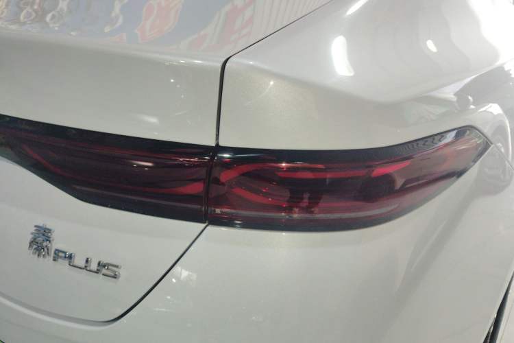 Used BYD Qin PLUS 2025 DM-i Smart Drive 55KM Leading Model