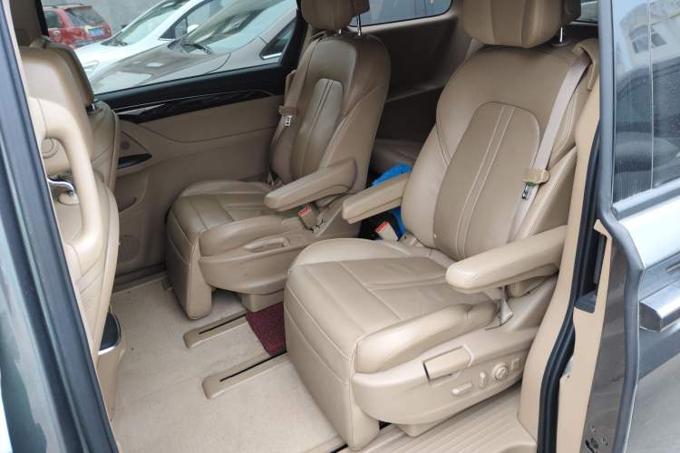 Used Buick GL8 2018 ES 28T Flagship Model China VI Standard
