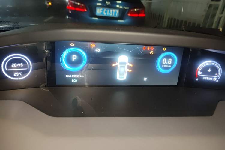 Used CHANGAN UNI-V 2022 1.5T Prestige Version Odometer Close Up