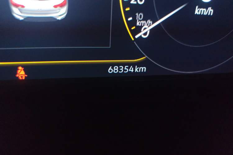 Used Volkswagen T-ROC 2021 Revised Version 280TSI DSG Two-Wheel Drive Comfort & Smart Connectivity Edition Odometer Close Up