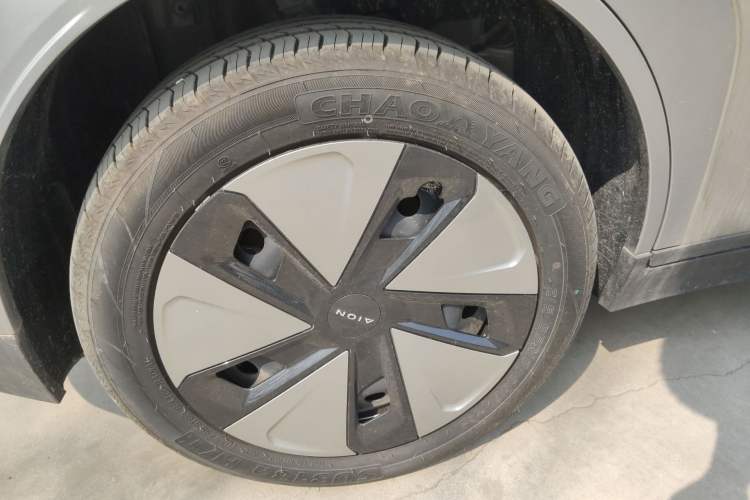 Used AION Y 2023 Younger
