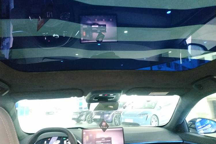 Used Zeekr 001 2024 YOU Edition 100 kWh All-Wheel Drive
