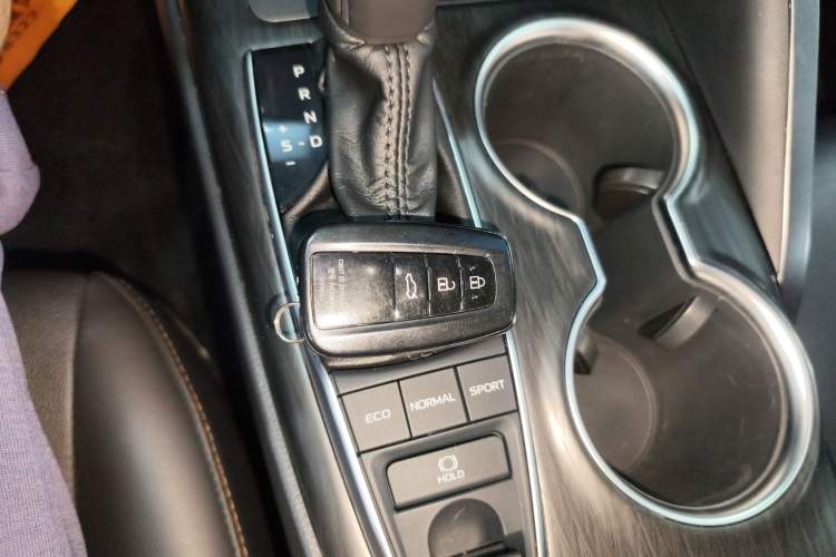 Used Toyota Camry 2021 2.5G Luxury Edition