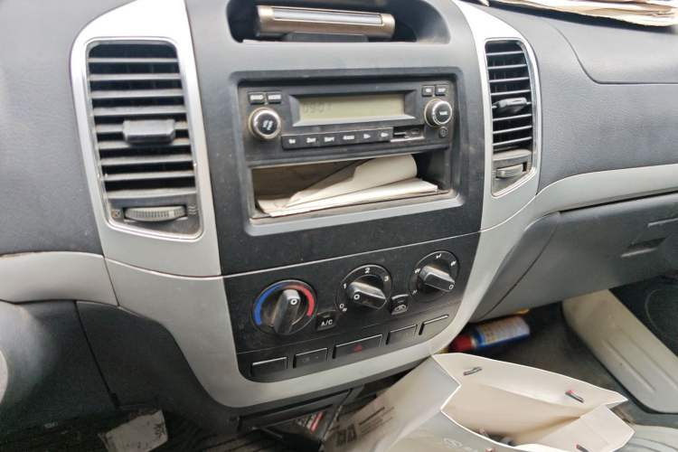 Used King Long Golden Way 2014 2.2L CNG Long-Wheelbase Entrepreneurial Version XG491