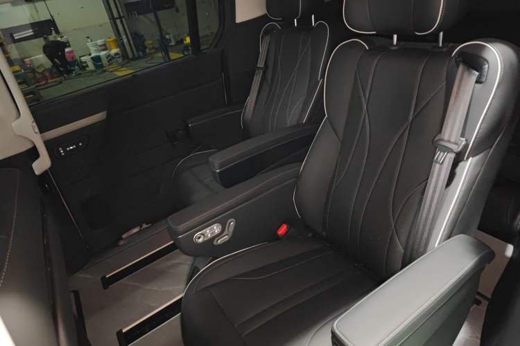 Used XPeng X9 2024 610 Long-Range Pro
