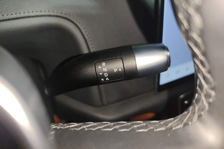 Used Li Auto L9 2022 Max model Gear Lever