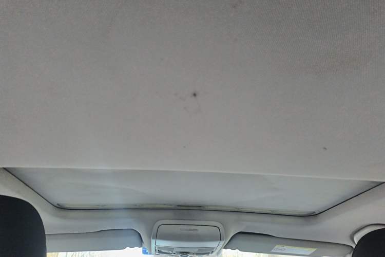 Used Volkswagen Sagitar 2014 Revised Version 1.6L Manual Comfort Edition