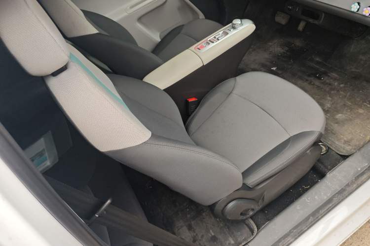 Used CHANGAN NEVO Lumin 2025 205 km Xiangqin Version Right Front Seat