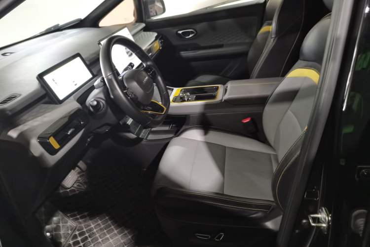 Used AION Y 2022 70 Tech Edition Lithium Iron Phosphate