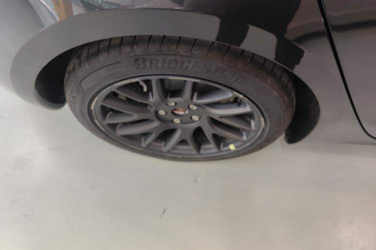 Used Tesla Model 3 2025 Rear-Wheel-Drive Version
