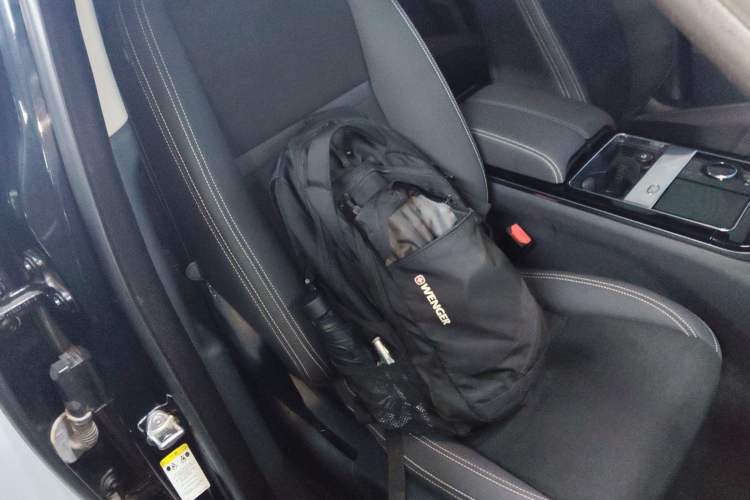 Used Land Rover Range Velar 2019 250 PS
