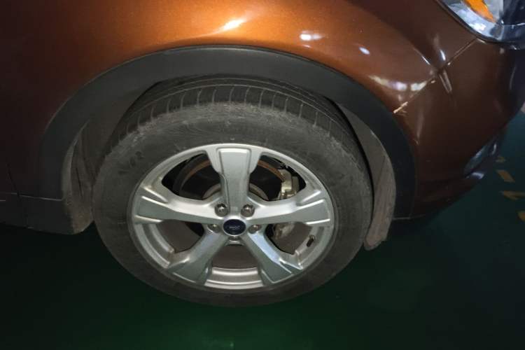 Used Ford Kuga 2017 EcoBoost 180 Two-Wheel-Drive Tiger Leap Model