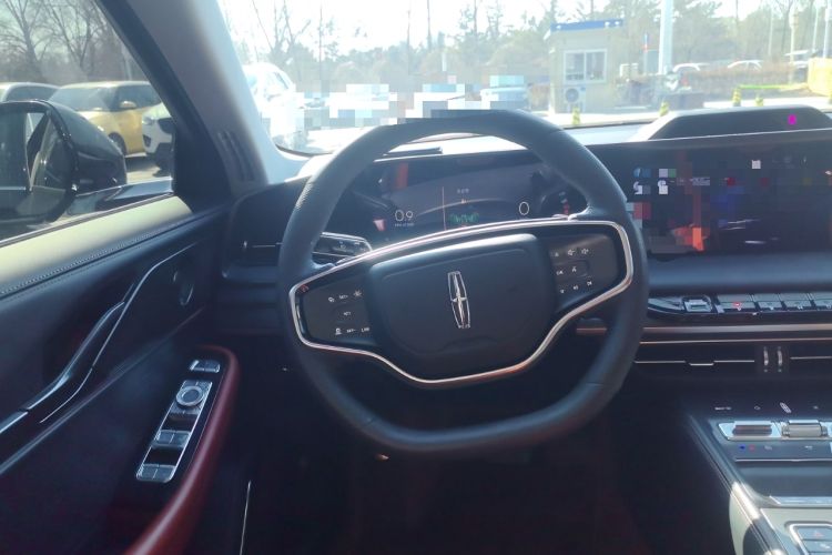 Used Lincoln Z 2022 iXiang Zunyi Edition
