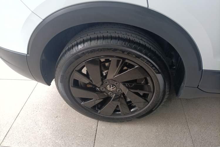 Used Volkswagen Tharu 2025 New Sharp 1.5L Ambitious Edition Exterior 5